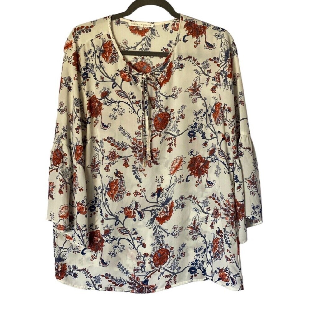 Violet & Claire Top Size Large Floral Print 3/4 Bell Sleeve Boho Tie Neckline